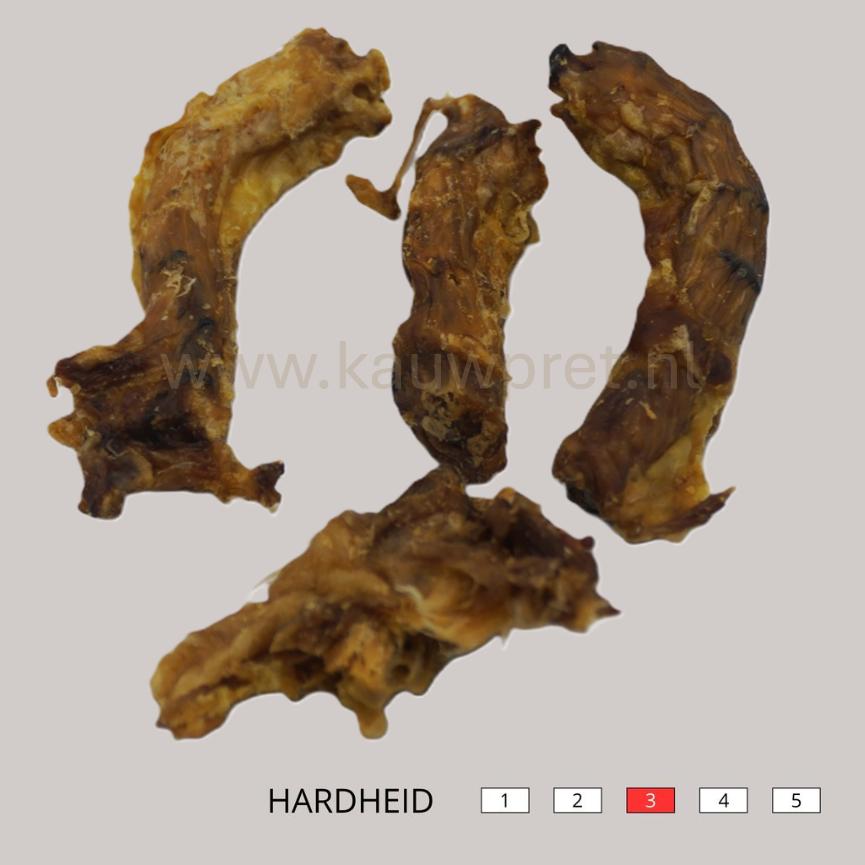 Kippennekken zijn een 100% natuurlijke, voedzame en smakelijke traktatie voor zowel honden als katten. Ze zitten boordevol eiwitten en calcium, wat bijdraagt aan sterke botten en een gezond gebit.