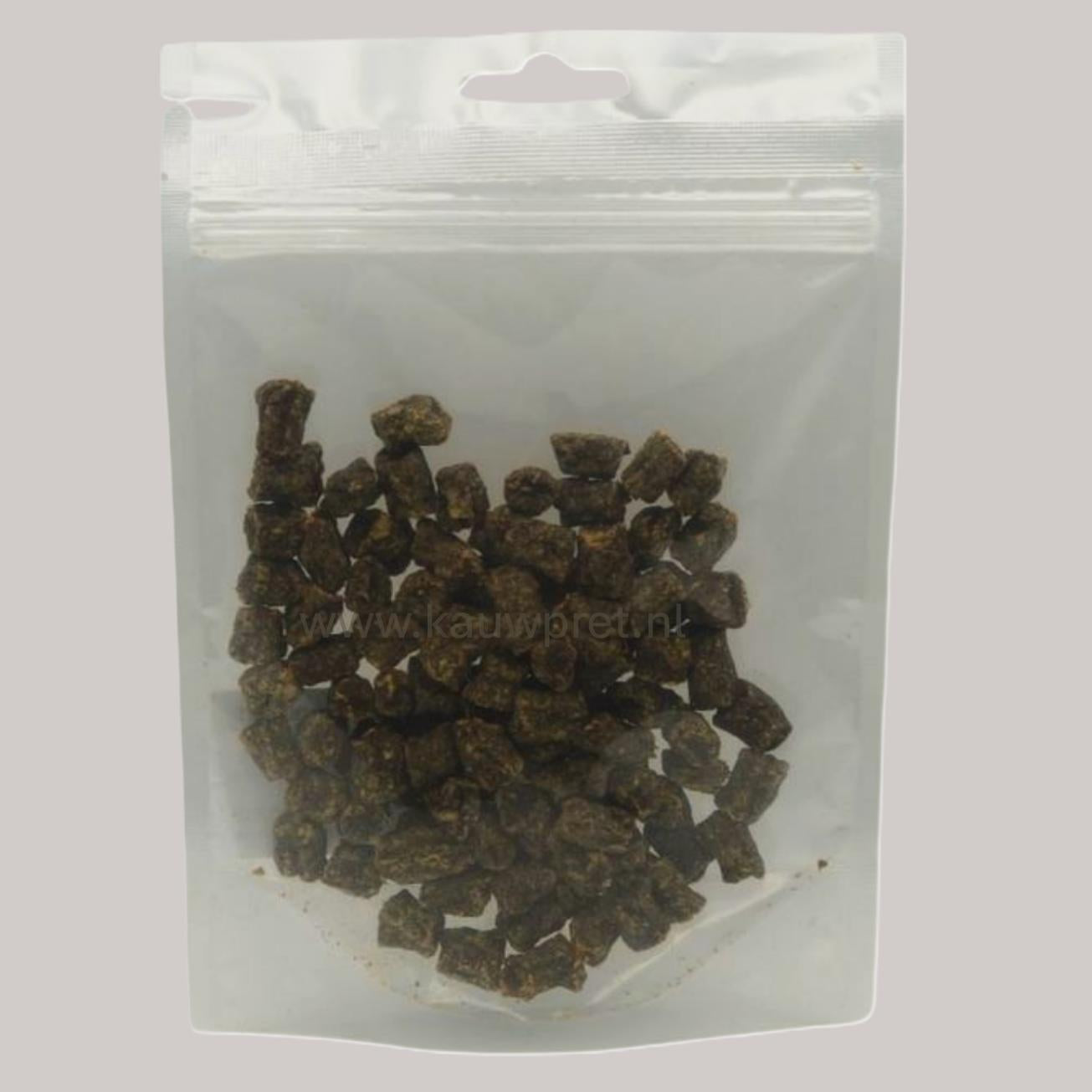 100% puur natuurlijke, luchtgedroogde hondensnack bestaande uit 1 eiwitbron, granenvrij en glutenvrij. Geen chemische toevoegingen of conserveringsmiddelen. De Vleestrainers zijn hypoallergeen.

Smaken: Rund, Hert, Kip, Eend, Lam en Fazant